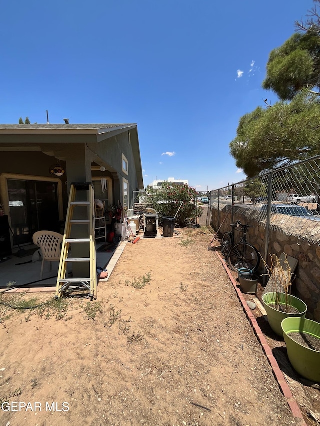 11816 Oxcart Run St, El Paso, TX 79936 - view of fenced backyard