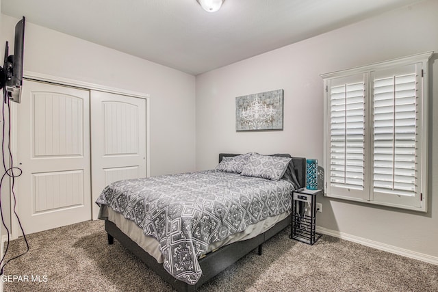 12571 New Dawn Dr, El Paso, TX 79928 - bedroom featuring carpet and a closet