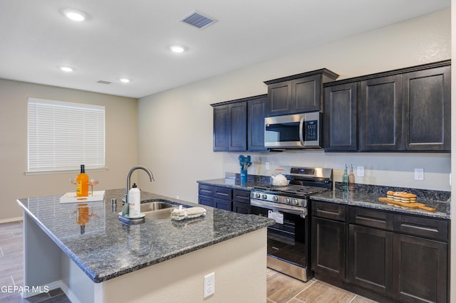 12725 Silver Streak Ave, El Paso, TX 79928 - photo 9