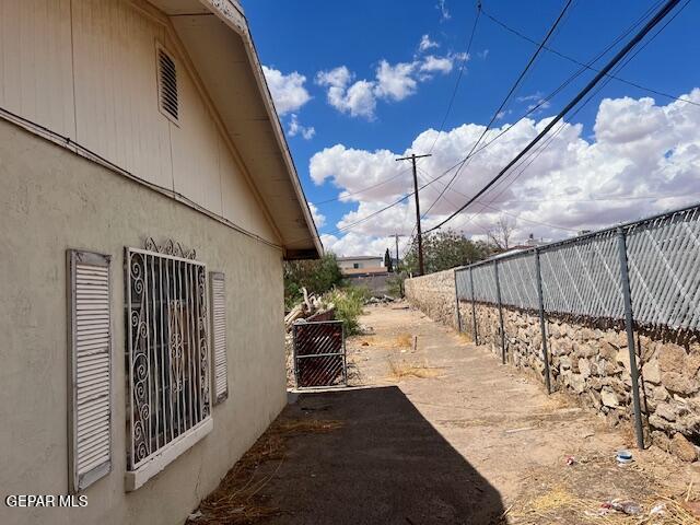 8063 Glendale Ave, El Paso, TX 79907