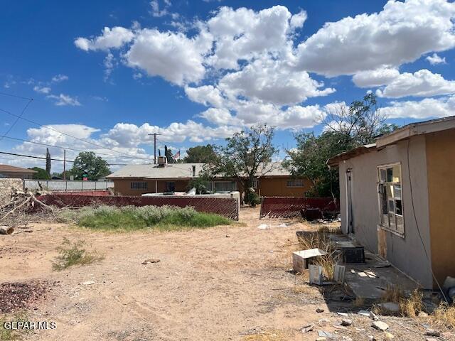 8063 Glendale Ave, El Paso, TX 79907
