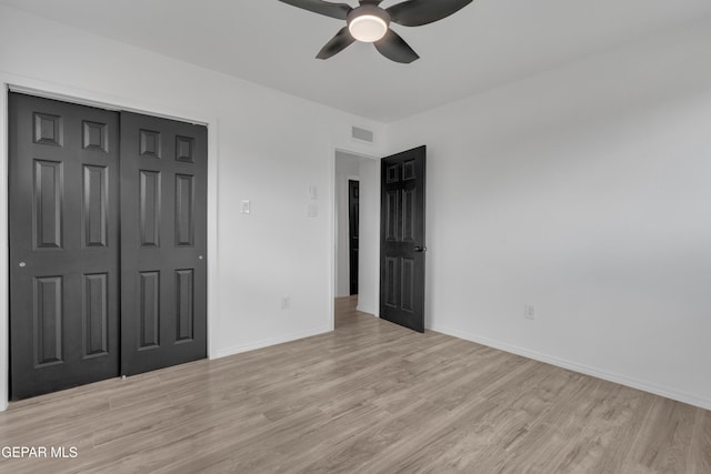 10113 Shenandoah St, El Paso, TX 79924 - unfurnished bedroom with light wood finished floors, a closet, and ceiling fan