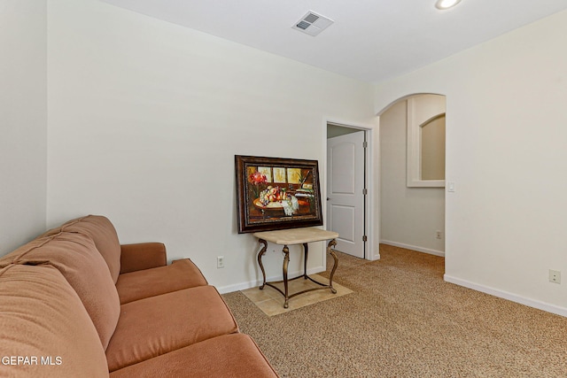 6514 Franklin Cove Place, El Paso, TX 79912 - sitting room featuring light carpet and arched walkways