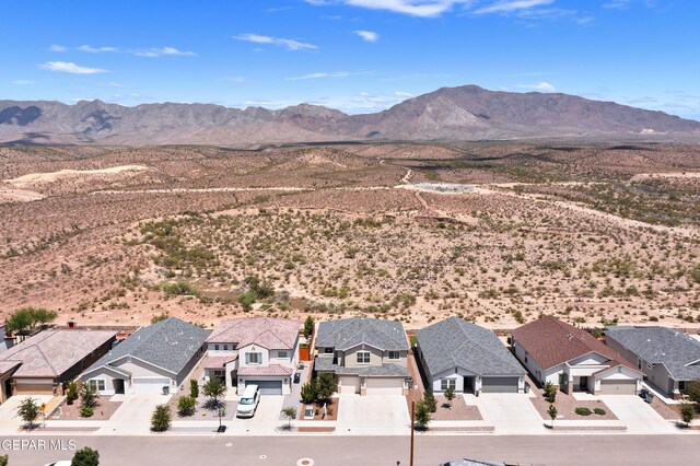 2228 Thawline Pl, El Paso, TX 79911 - view of mountain background featuring nearby suburban area