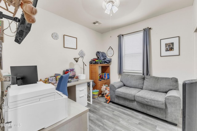 237 Gonzalo Cir, El Paso, TX 79932 - office area featuring ceiling fan and light wood-style flooring