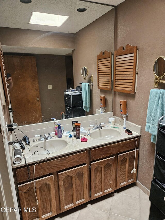704 Espolon Dr, El Paso, TX 79912 - photo 14
