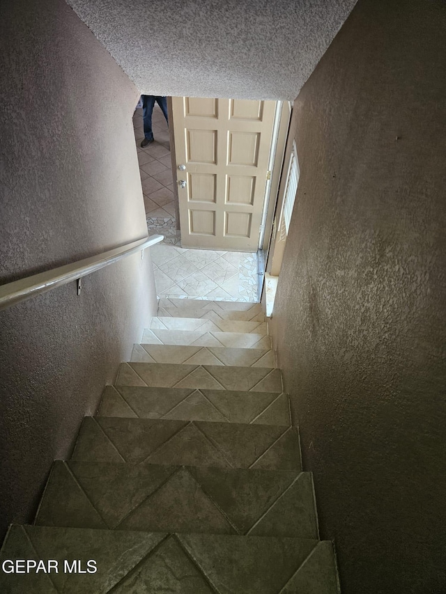 704 Espolon Dr, El Paso, TX 79912 - photo 9