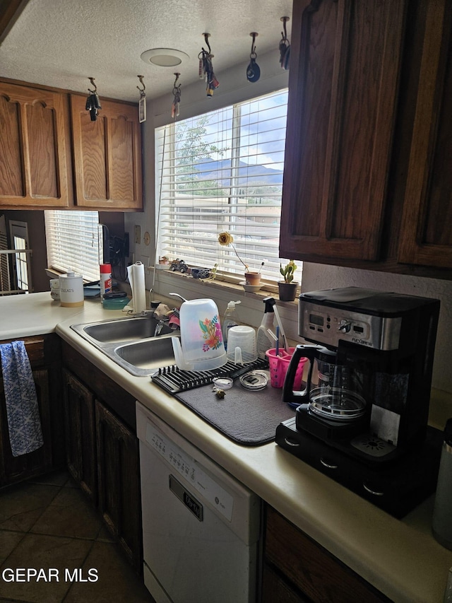 704 Espolon Dr, El Paso, TX 79912 - photo 11
