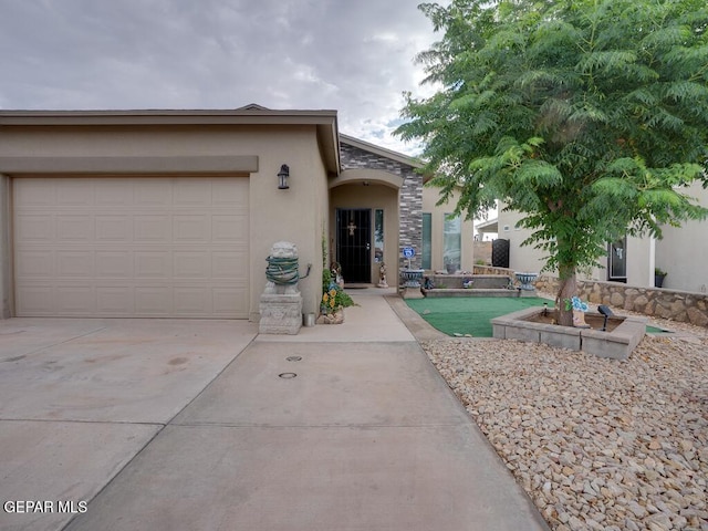 13835 Alamito Creek Ave, Clint, TX 79836 - photo 4