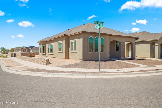 14372 Nick Drahos Ln, Horizon City, TX 79928 - photo 2