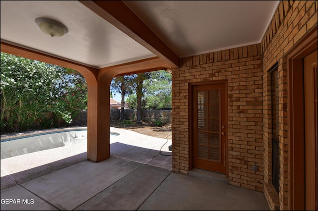 712 Rena Mae Ct, Las Cruces, NM 88005 - view of patio with an empty pool