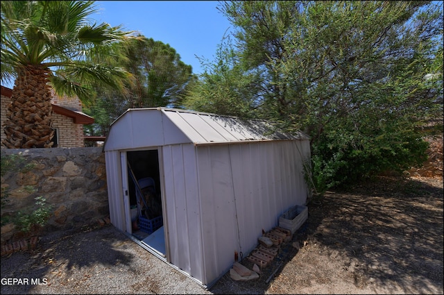 712 Rena Mae Ct, Las Cruces, NM 88005 - view of shed