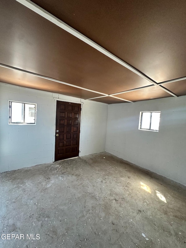 7216 Amethyst Rd, El Paso, TX 79915 - below grade area with plenty of natural light
