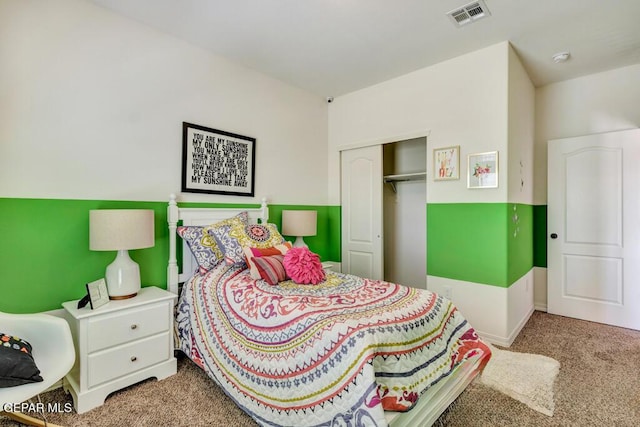 545 Lanner Dr, El Paso, TX 79928 - bedroom with carpet and a closet