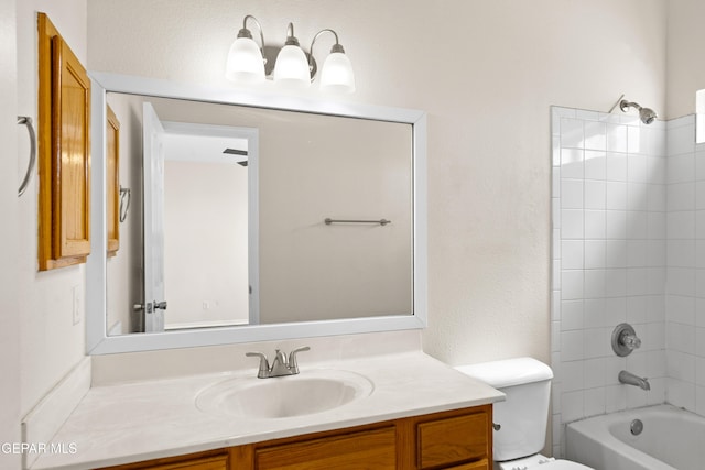 10980 Northampton St, El Paso, TX 79934 - bathroom with vanity, shower / tub combination, and a textured wall