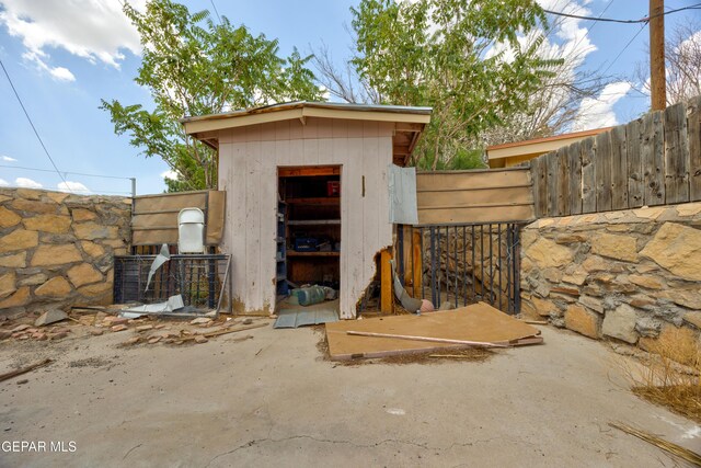 123 Marquita Ln, El Paso, TX 79915 - view of shed