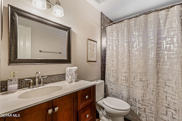700 Milton Henry Ave, El Paso, TX 79932 - full bathroom featuring tasteful backsplash, vanity, a textured wall, and a shower with curtain