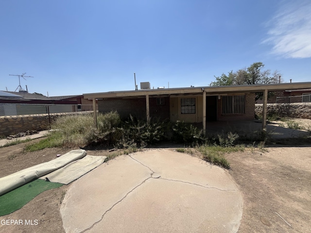 8725 Clavel Dr, El Paso, TX 79907 - rear view of property
