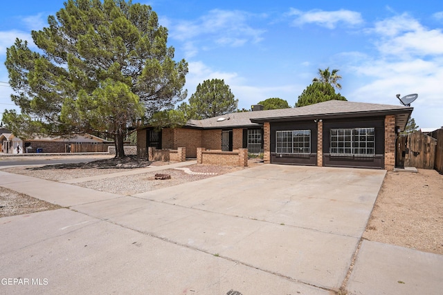 2601 Anise Dr, El Paso, TX 79936 - photo 2