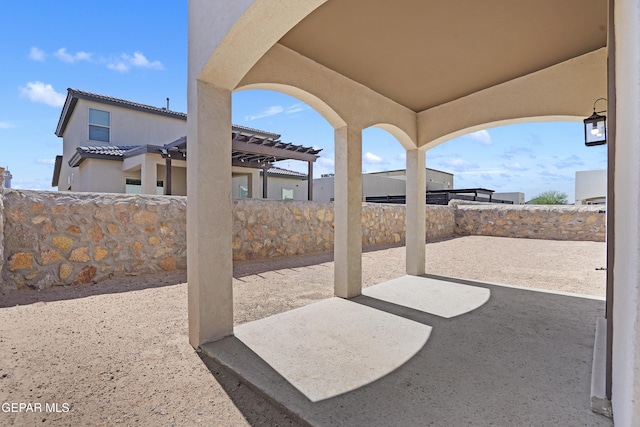 912 Malven Pl, El Paso, TX 79928 - fenced backyard with a patio area and a pergola