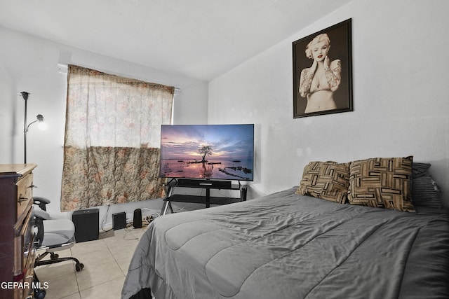 5828 Blackhawk Dr, El Paso, TX 79924 - bedroom featuring tile patterned flooring and vaulted ceiling