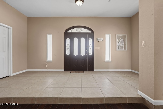 2072 Pueblo Nuevo Cir, El Paso, TX 79936 - entryway with light tile patterned flooring