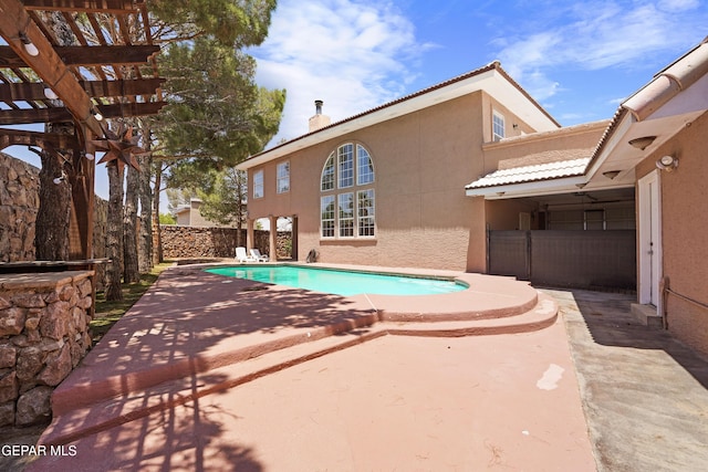 2072 Pueblo Nuevo Cir, El Paso, TX 79936 - view of swimming pool with a patio and a pergola