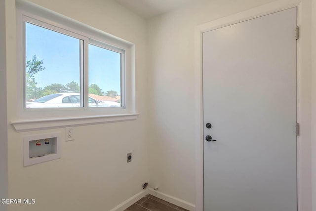1605 Larry Wadkins Dr, El Paso, TX 79936 - washroom featuring hookup for an electric dryer and hookup for a washing machine