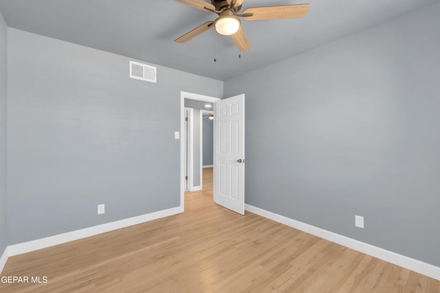 224 Ben Swain Dr, El Paso, TX 79915 - unfurnished room featuring a ceiling fan and wood finished floors