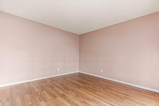 4821 Round Rock Dr, El Paso, TX 79924 - spare room featuring light wood finished floors and baseboards