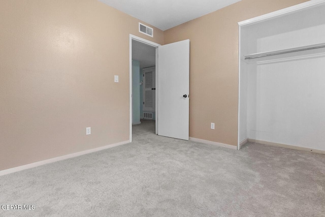 4821 Round Rock Dr, El Paso, TX 79924 - unfurnished bedroom featuring carpet and a closet