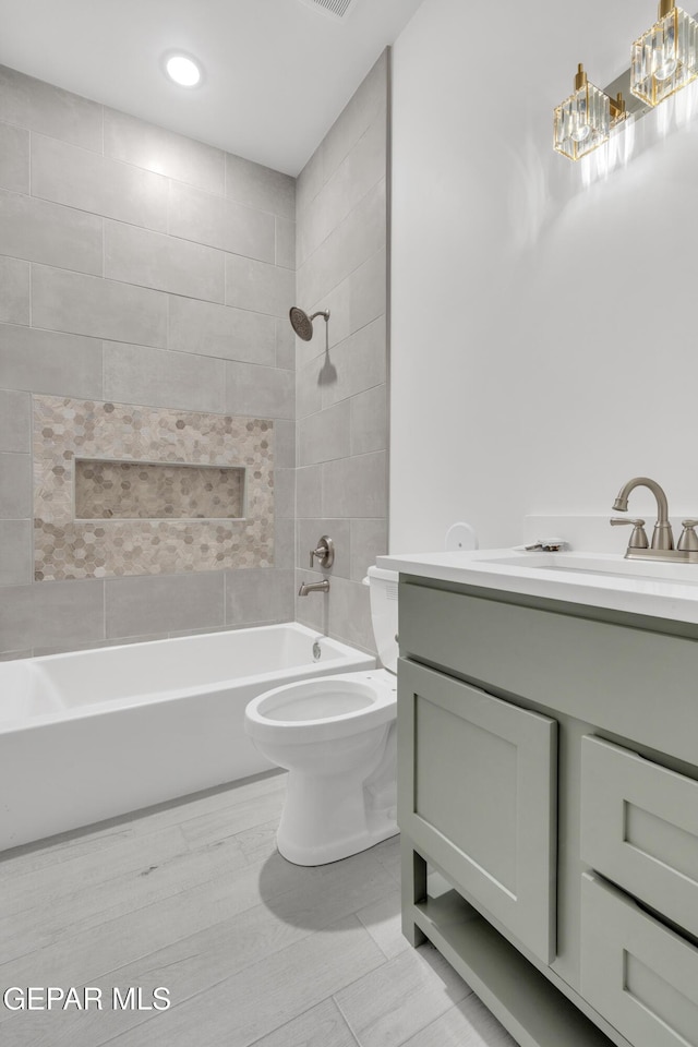 837 Paseo Serra Ct, El Paso, TX 79928 - full bath with vanity, washtub / shower combination, and recessed lighting