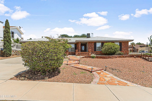 1400 Maple Ridge Way, El Paso, TX 79912 - photo 2