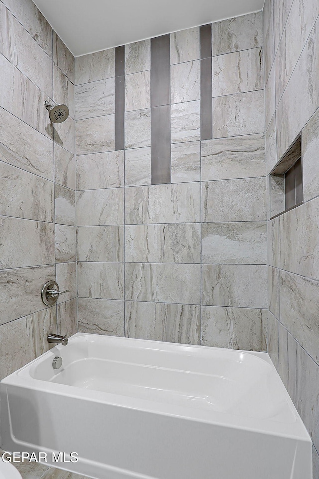 2362 Enchanted Crown Ln, El Paso, TX 79911 - full bathroom featuring shower / bathtub combination