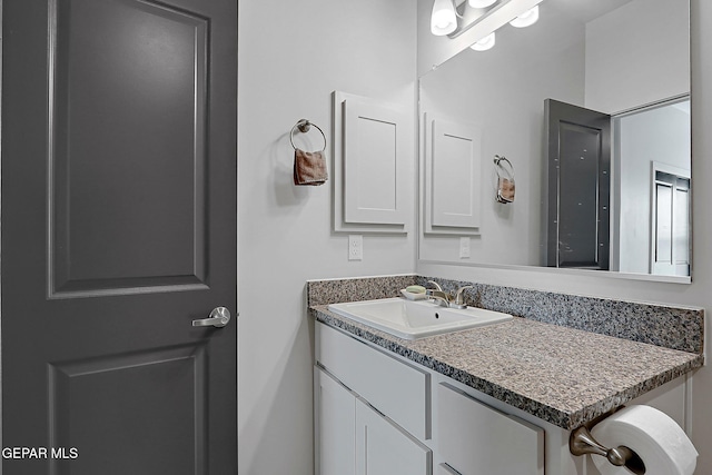 2362 Enchanted Crown Ln, El Paso, TX 79911 - bathroom with vanity