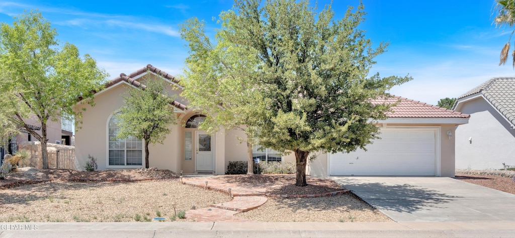 6509 Calle Bonita Ln, El Paso, TX 79912 - photo 1