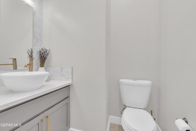 7424 Cimarron Gap Dr, El Paso, TX 79911 - half bath with toilet and vanity