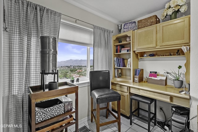 34 Kingery Dr, El Paso, TX 79902 - office space with a mountain view and light tile patterned flooring