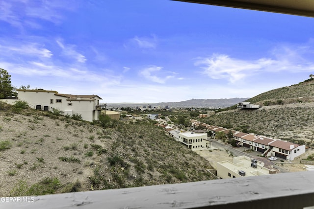 34 Kingery Dr, El Paso, TX 79902 - view of yard with a mountain view