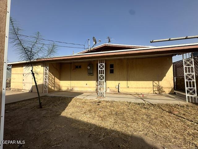 209 Durrill Rd, El Paso, TX 79915 - back of property with a patio and stucco siding