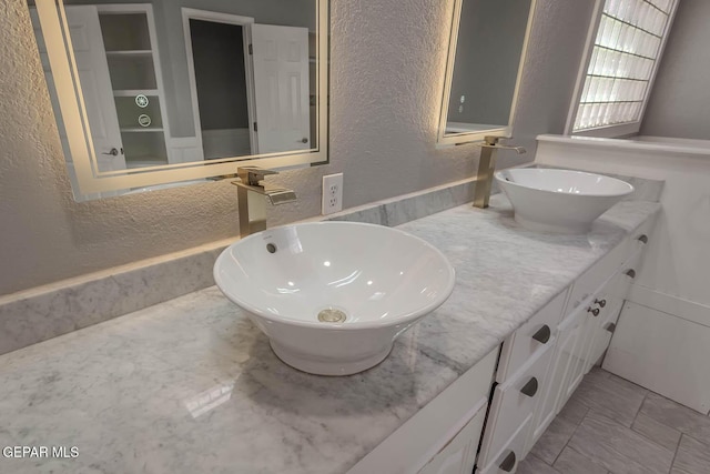 2120 Greenlee Dr, El Paso, TX 79936 - photo 29