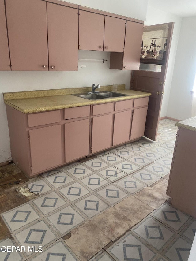 1017 Gloria St, El Paso, TX 79907 - photo 5