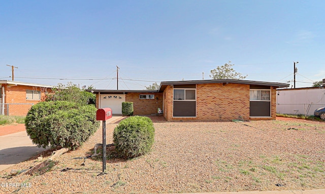 5203 Jerry Dr, El Paso, TX 79924 - photo 2
