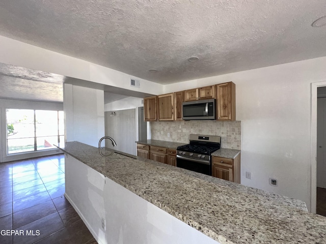 5517 Vancouver St, El Paso, TX 79924 - photo 12