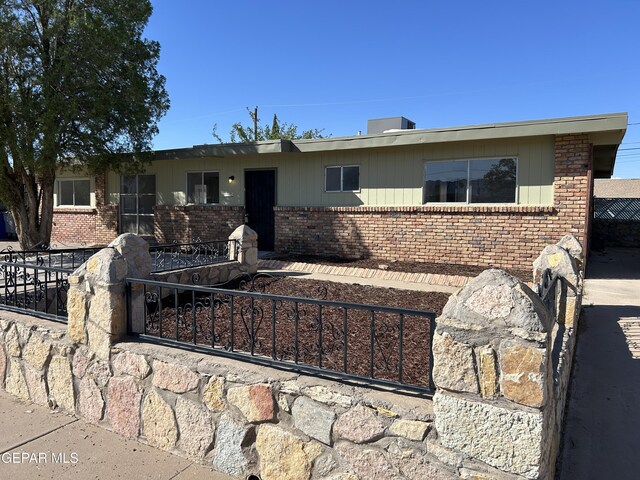 5517 Vancouver St, El Paso, TX 79924 - photo 8