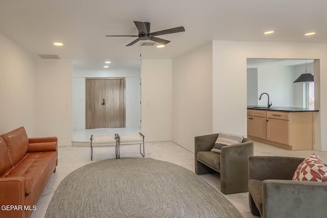 11272 Ivanhoe Dr, El Paso, TX 79936 - photo 18