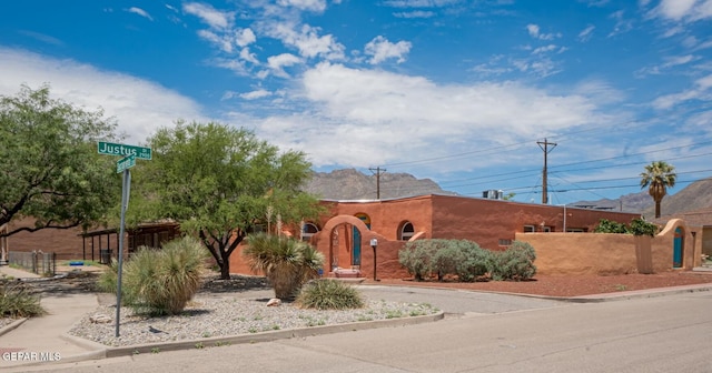 3231 Sacramento Ave, El Paso, TX 79930 - photo 1