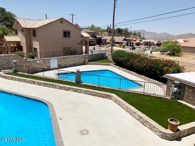 4433 N Stanton Unit O354, El Paso, TX 79902 - photo 19
