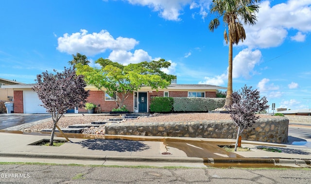 3317 Sirius Ave, El Paso, TX 79904 - photo 1