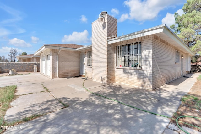 9866 Isaac Dr, El Paso, TX 79927 - photo 5
